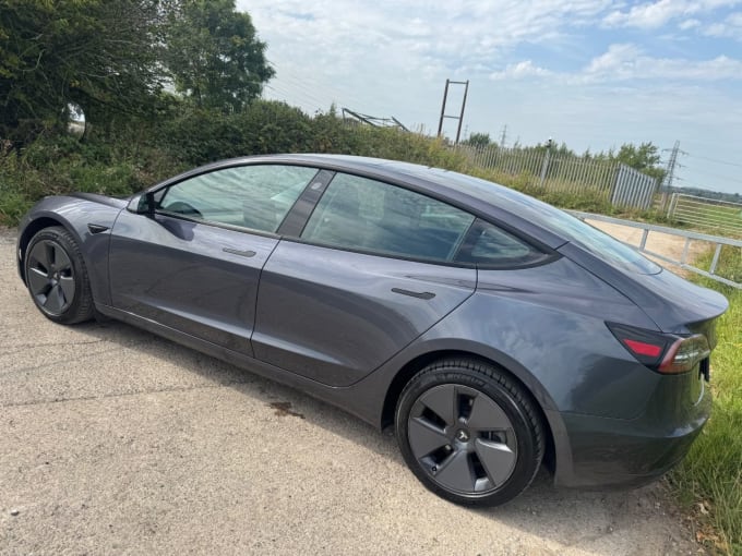 2025 Tesla Model 3