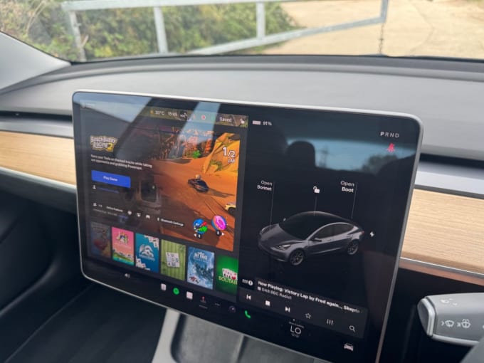 2025 Tesla Model 3