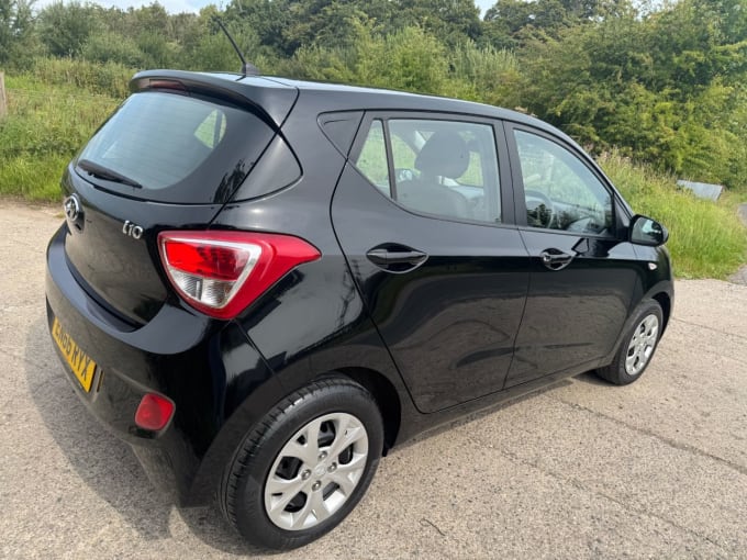 2025 Hyundai I10
