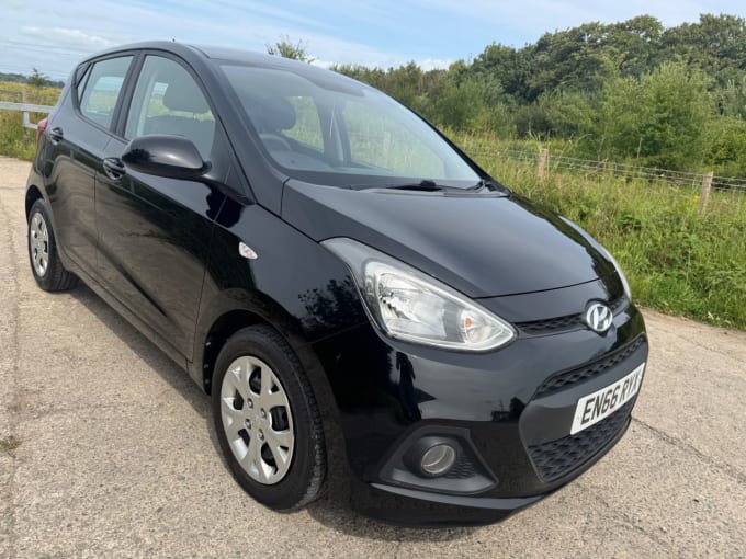2025 Hyundai I10