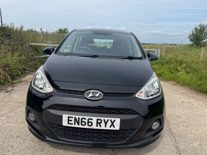 2025 Hyundai I10