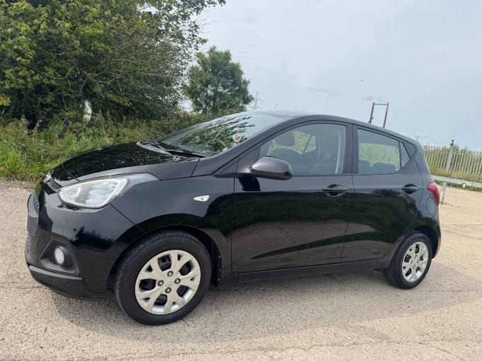 2025 Hyundai I10