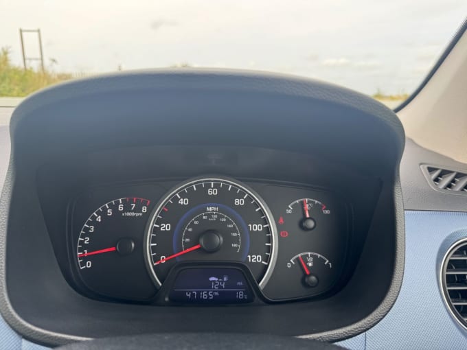 2025 Hyundai I10
