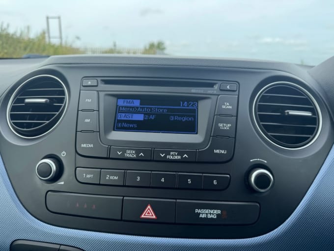 2025 Hyundai I10
