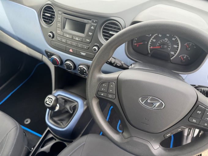 2025 Hyundai I10