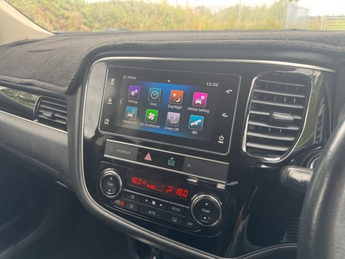 2025 Mitsubishi Outlander