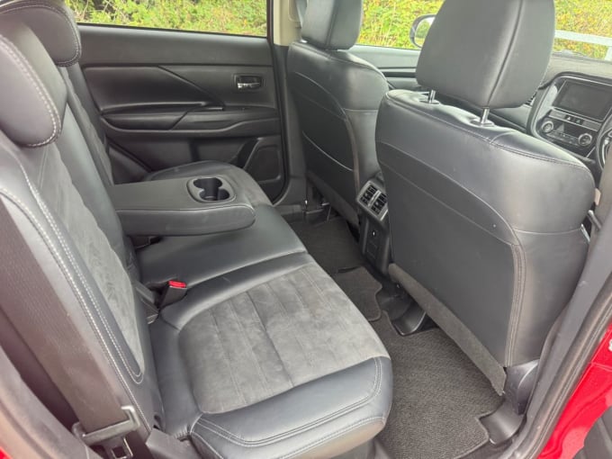 2025 Mitsubishi Outlander