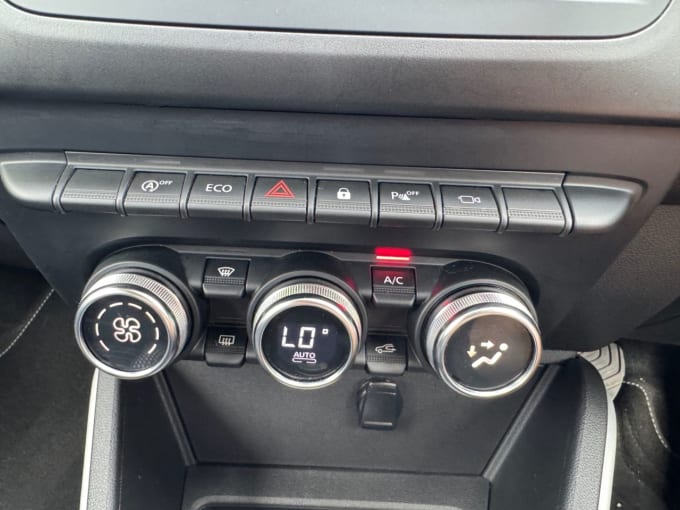 2025 Dacia Duster
