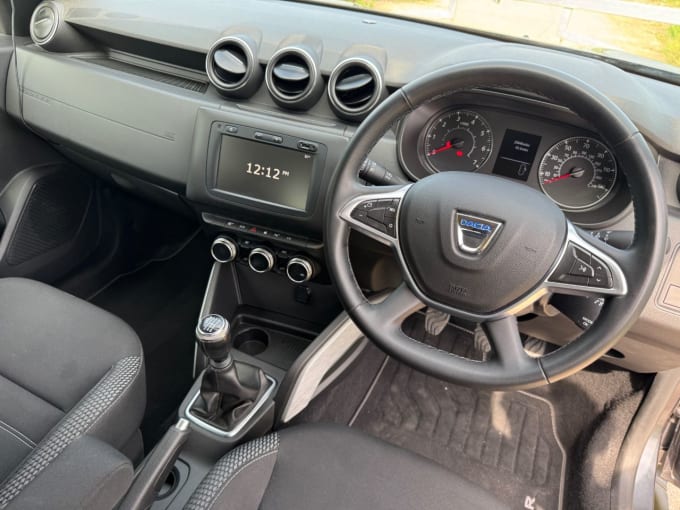 2025 Dacia Duster
