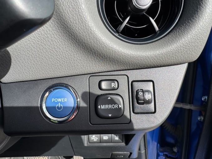 2025 Toyota Yaris