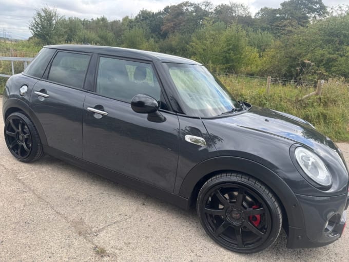2025 Mini Hatch
