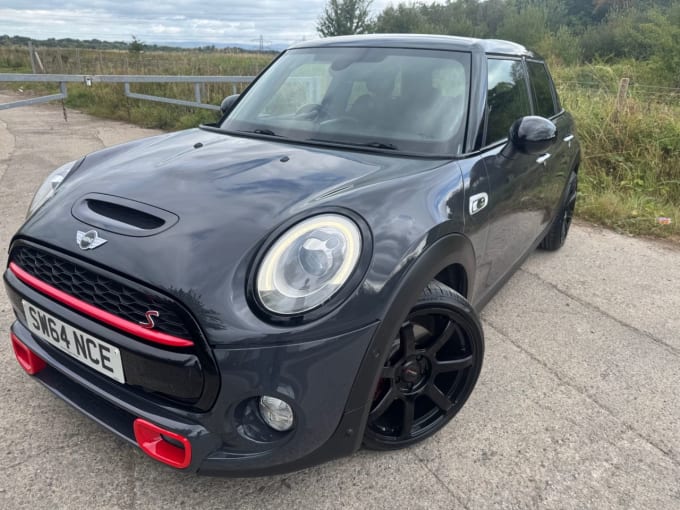 2025 Mini Hatch