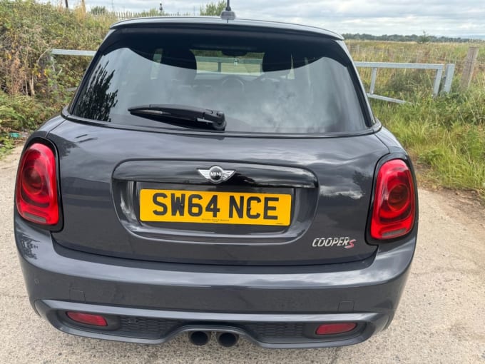 2025 Mini Hatch