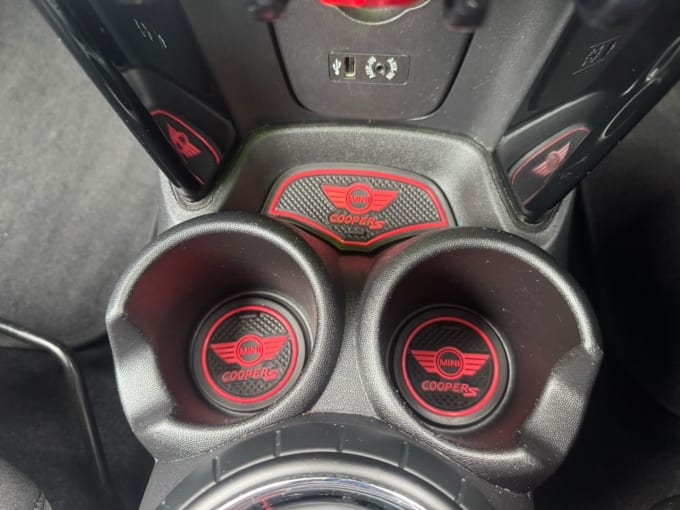 2025 Mini Hatch