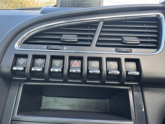 2014 Peugeot 3008