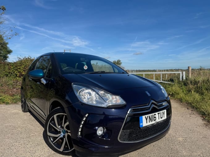 2025 Ds Automobiles Ds 3