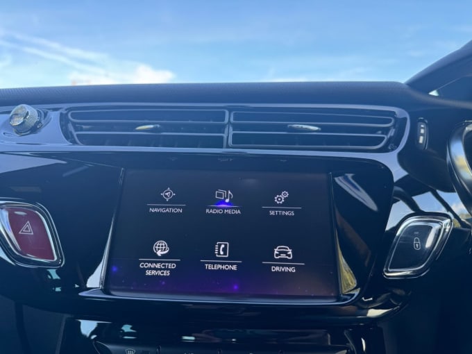 2025 Ds Automobiles Ds 3