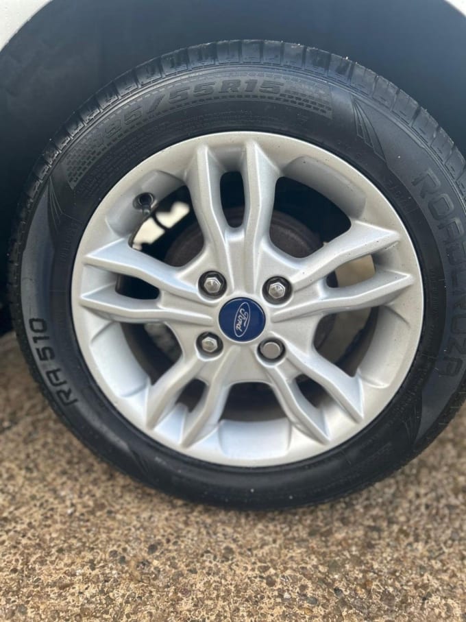 2025 Ford Fiesta