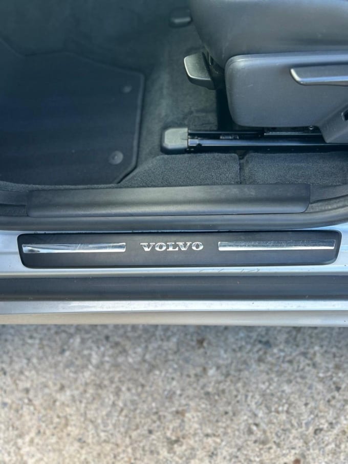 2025 Volvo Xc60