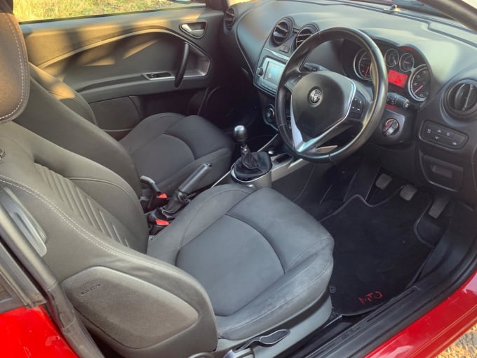 2017 Alfa Romeo Mito