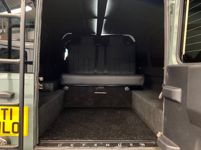 2013 Land Rover Defender 110