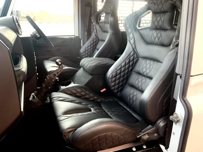 2012 Land Rover Defender 90