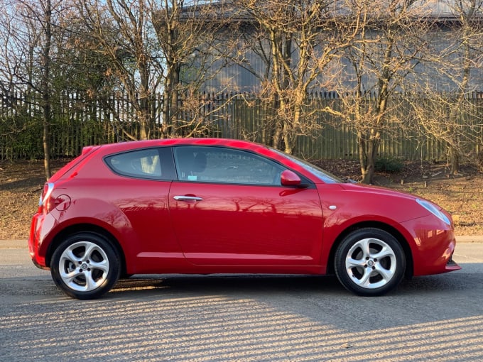 2017 Alfa Romeo Mito