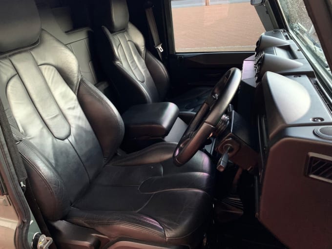 2013 Land Rover Defender 110