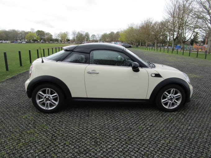 2024 Mini Coupe