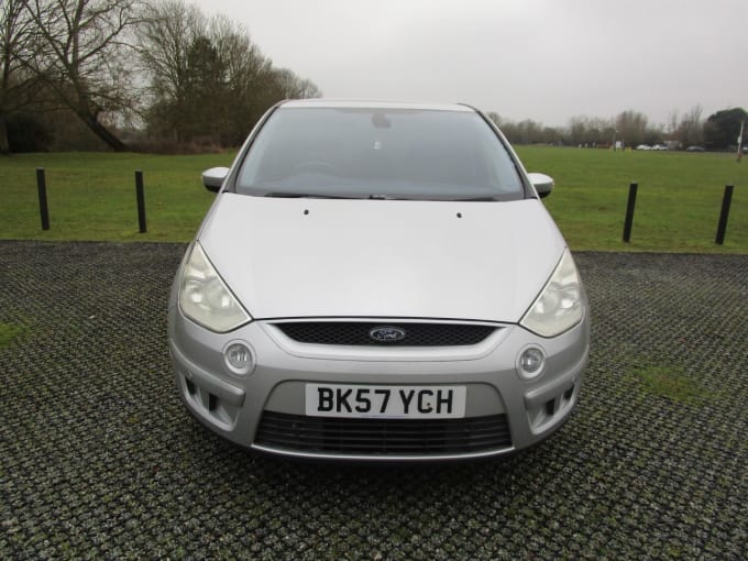 2025 Ford S-max