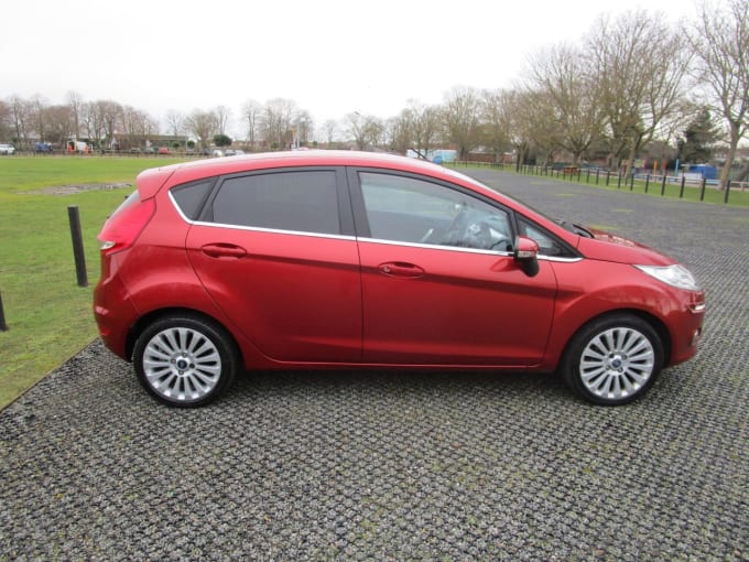 2025 Ford Fiesta