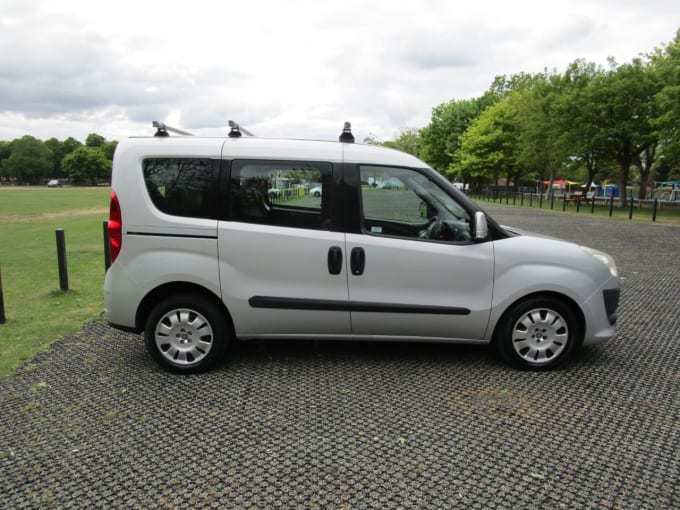 2025 Fiat Doblo