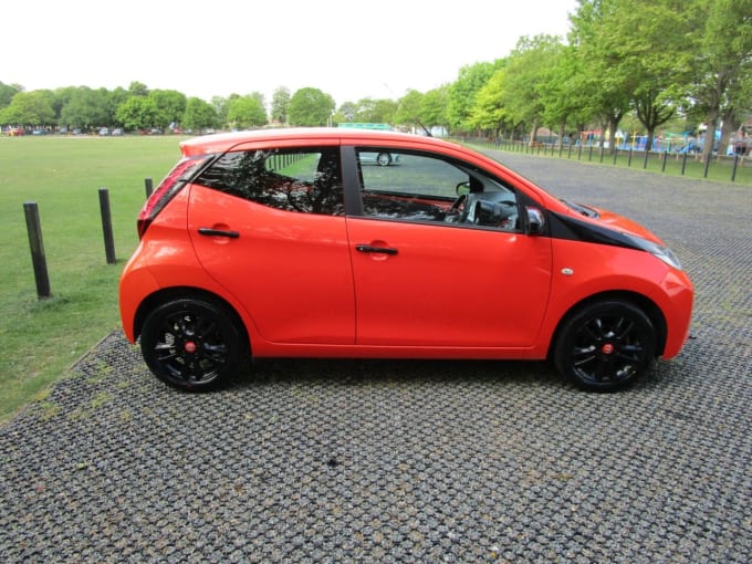 2025 Toyota Aygo