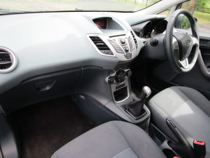 2025 Ford Fiesta