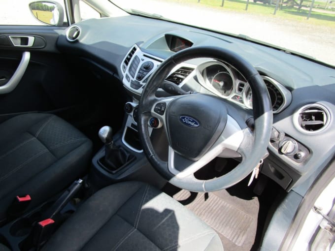 2025 Ford Fiesta