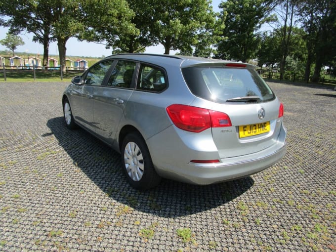 2025 Vauxhall Astra