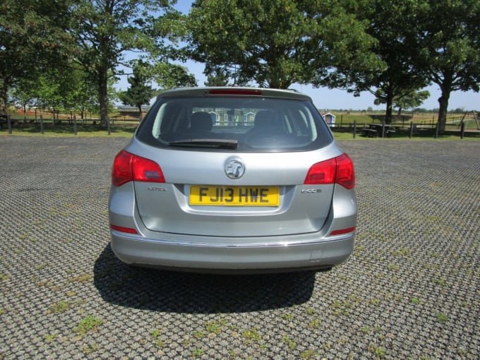 2025 Vauxhall Astra