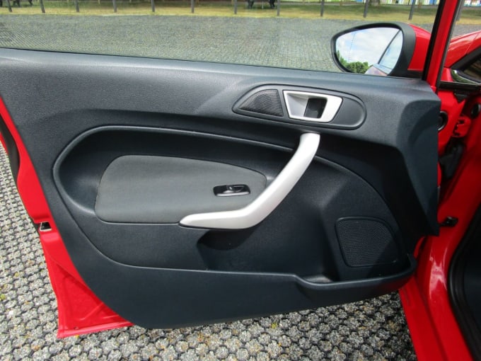 2025 Ford Fiesta