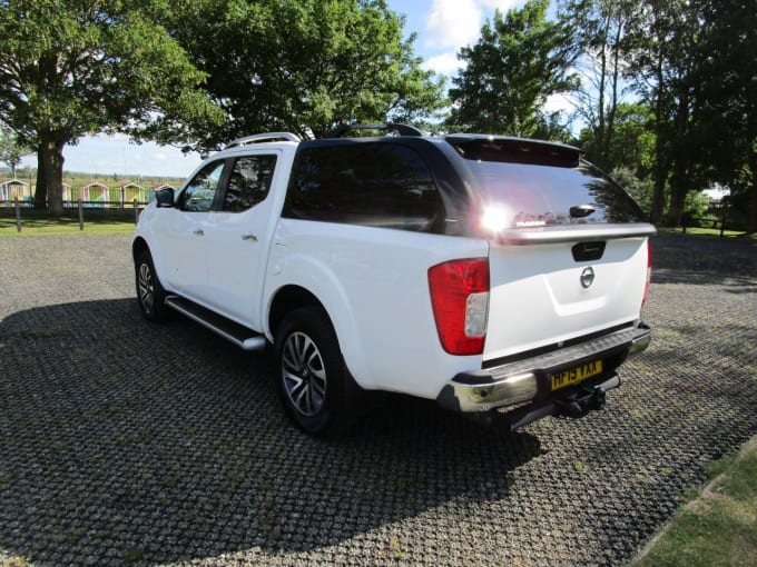 2025 Nissan Navara