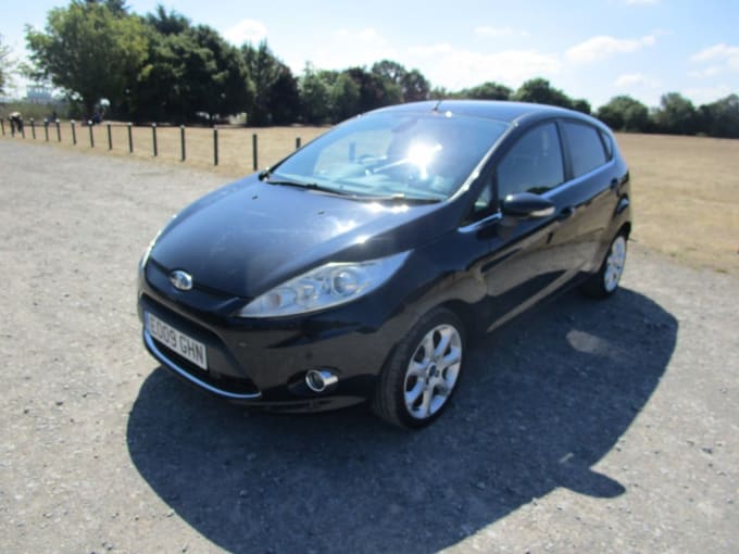 2025 Ford Fiesta