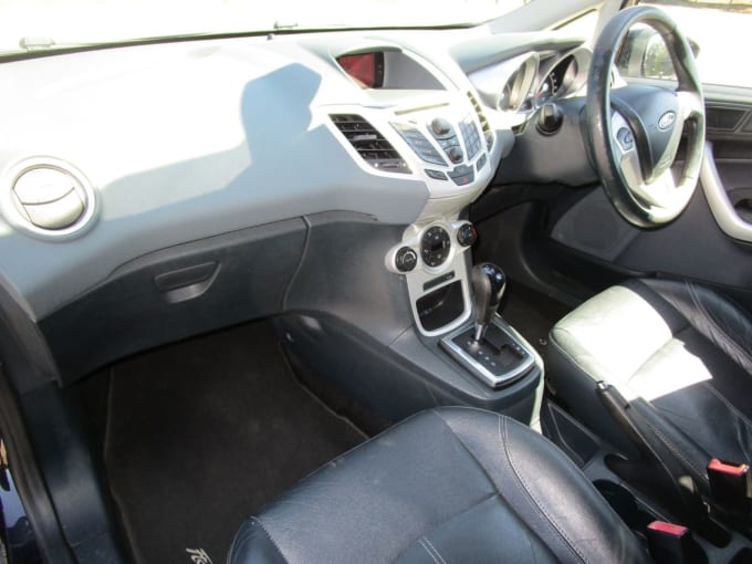 2025 Ford Fiesta