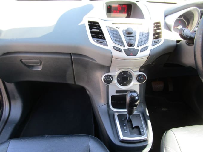 2025 Ford Fiesta