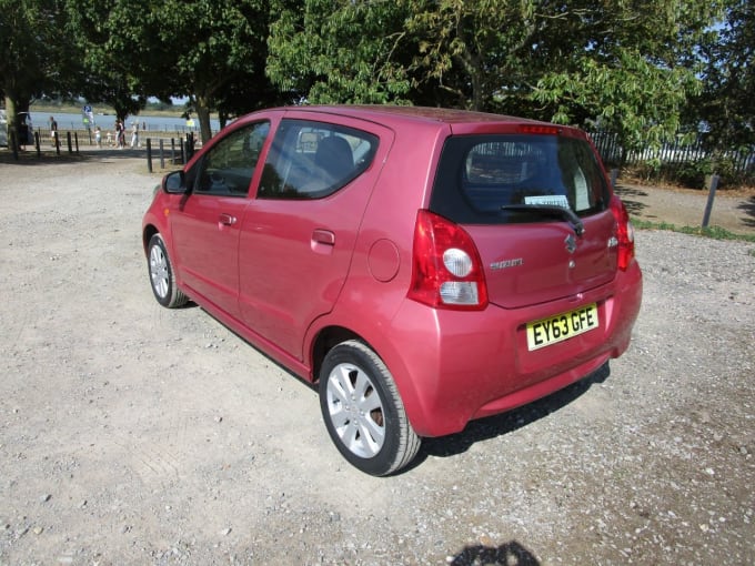 2025 Suzuki Alto