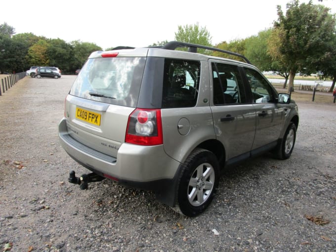2025 Land Rover Freelander 2