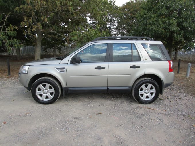 2025 Land Rover Freelander 2