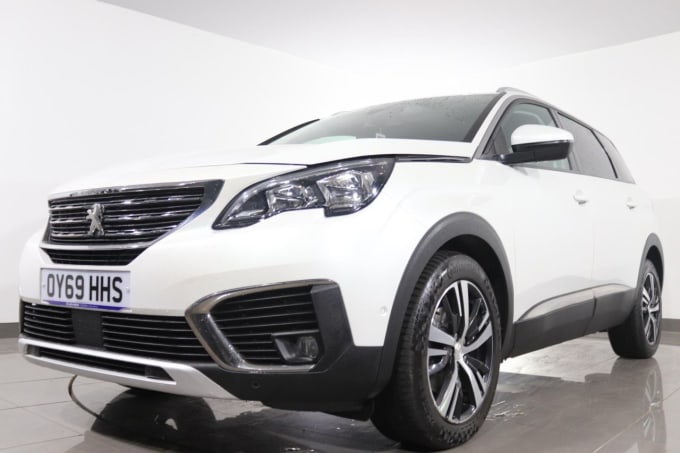 2024 Peugeot 5008