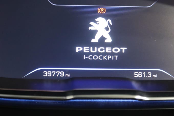 2024 Peugeot 5008