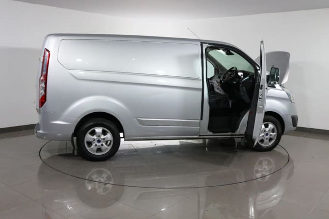 2024 Ford Transit Custom