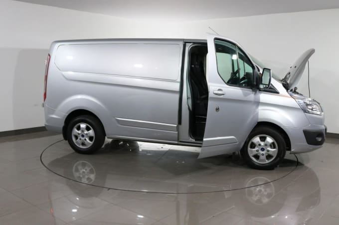 2024 Ford Transit Custom