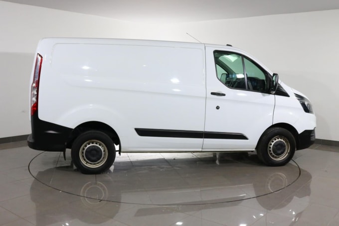 2024 Ford Transit Custom